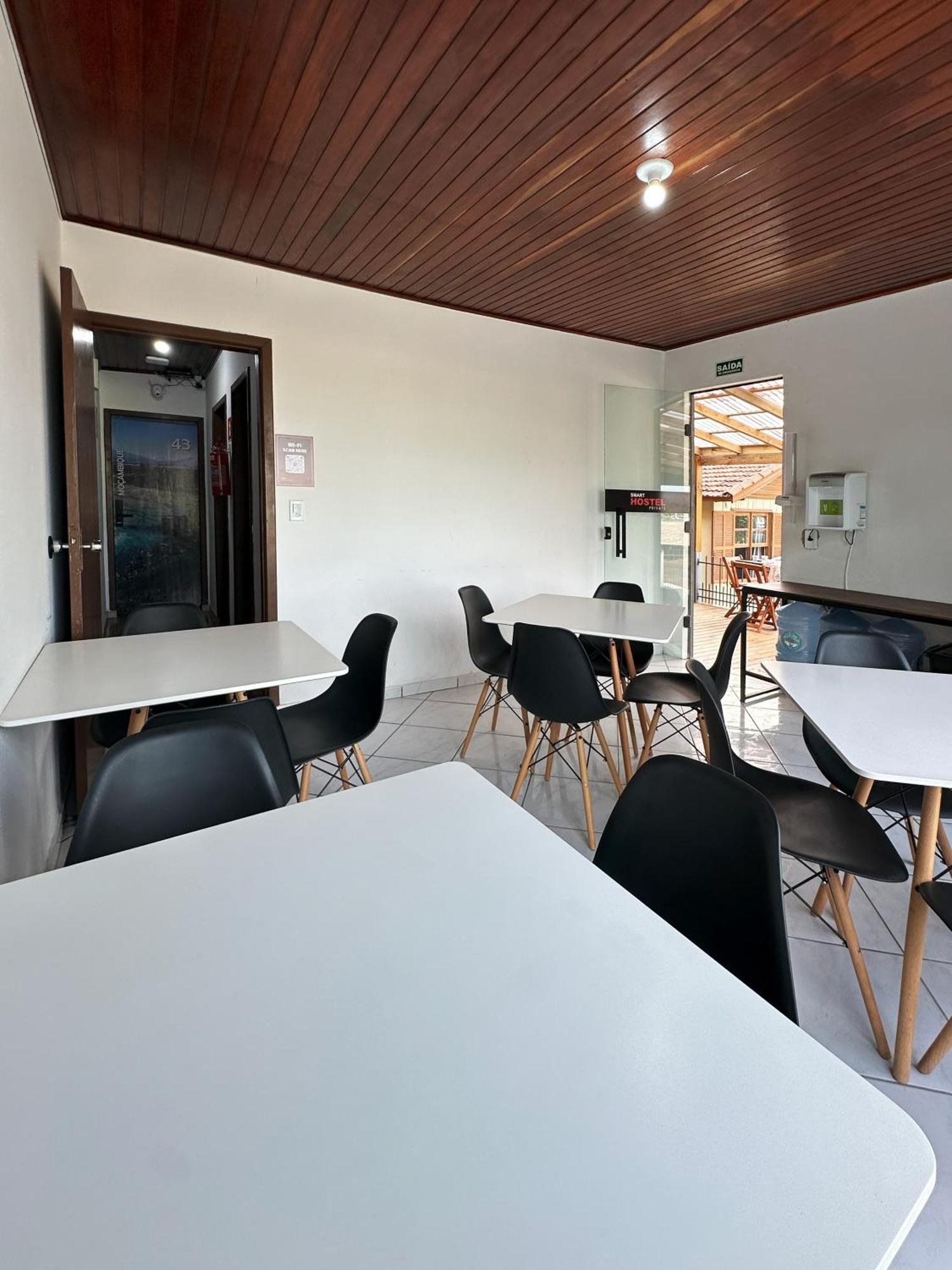 Smart - Floripa Hostel *